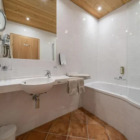 Schoenblick - Gurgl 招待所 奥伯古格尔