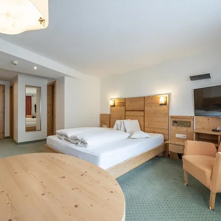 Schönblick - Gurgl Pensionat 4*